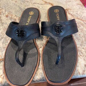 Tory Burch Carson Thong Sandal size 9